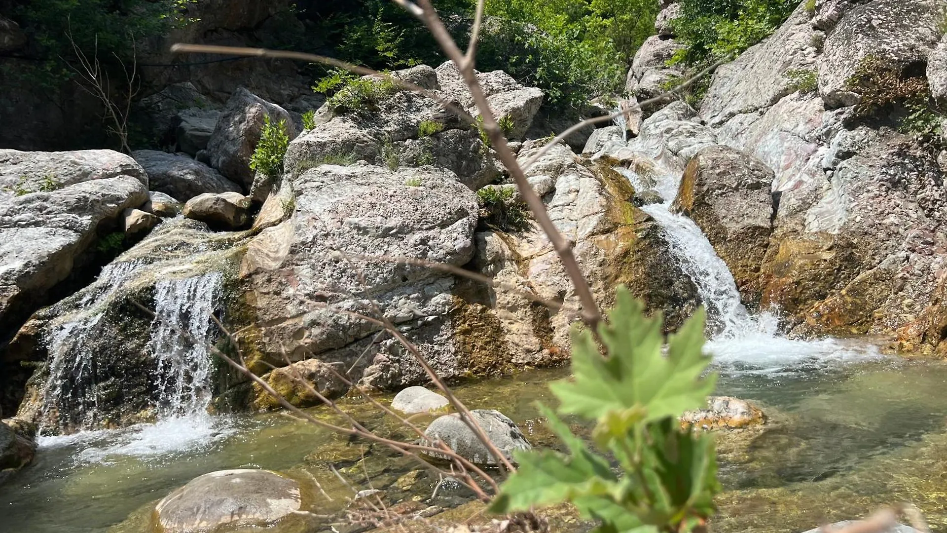 Baven -Toven Naturae Rubik 0*,  Albania
