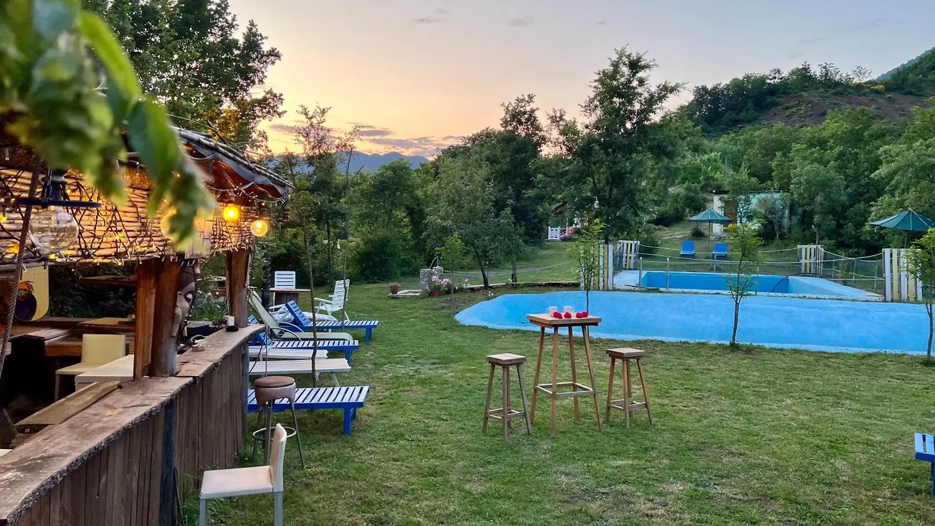 Baven -Toven Naturae Rubik Farm stay
