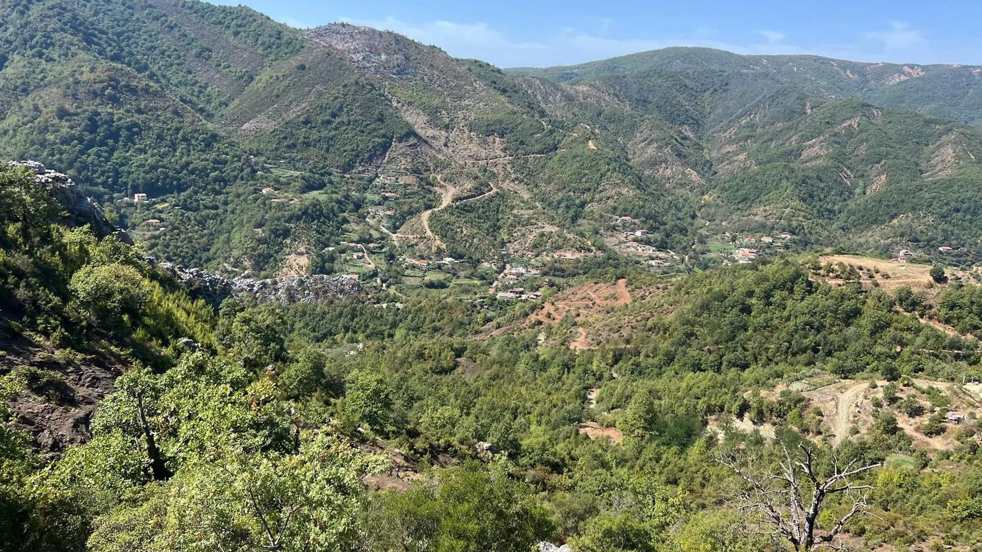 Baven -Toven Naturae Rubik Albania